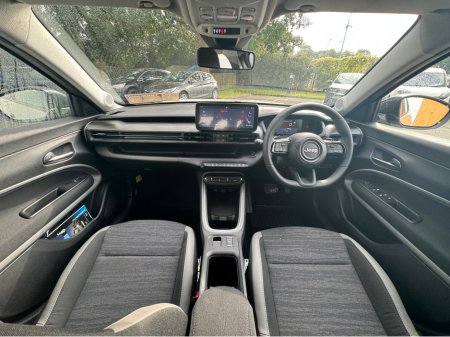 2025 Jeep Avenger Altitude 1.2 e-Hybrid 100HP e-DCT €34,945