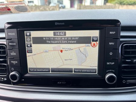 2017 Kia Rio - thumbnail 3