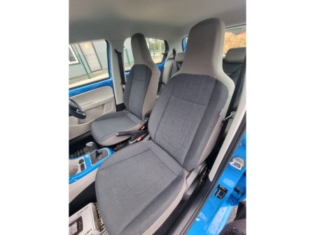 2015 Volkswagen up! - thumbnail 19