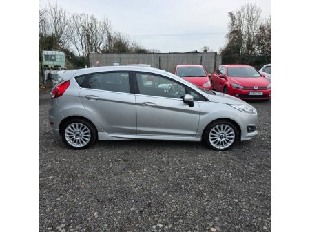 2016 Ford Fiesta 1.25 82PS Titanium €10,450 thumbnail