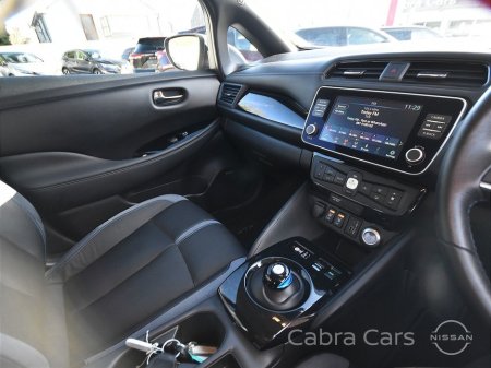 2024 Nissan Leaf - thumbnail 13