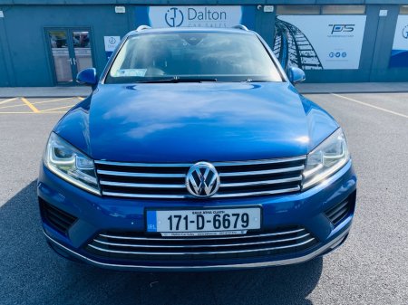 2017 Volkswagen Touareg - photo 2