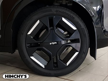 2025 Kia EV3 - thumbnail 8