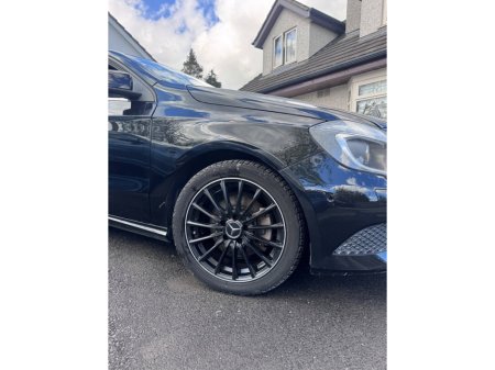 2014 Mercedes-Benz A Class - view 3