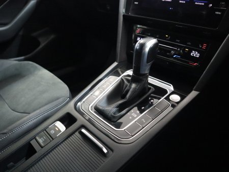 2022 Volkswagen Arteon - thumbnail 21