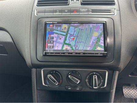 2017 Volkswagen Polo - thumbnail 21