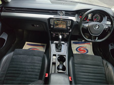 2017 Volkswagen Passat GT TDI BLUEMOTION 4MOTION TECHNOLOGY DSG €28,995 thumbnail