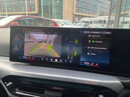 2025 BMW 3 Series 330e M-Sport Auto (PHEV) €51,900 thumbnail