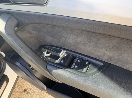 2020 Audi Q5 Quattro S-Line 40 TDi €39,950 thumbnail