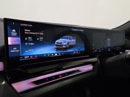 2025 BMW 5 Series - thumbnail 8