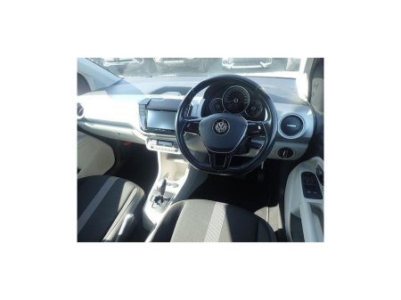 2017 Volkswagen up! High Up 1.0 5DR Automatic €11,950 thumbnail