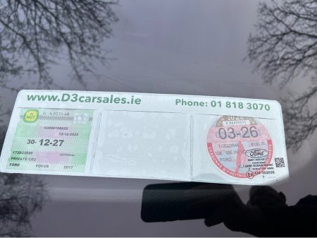 2017 Ford Focus - thumbnail 13