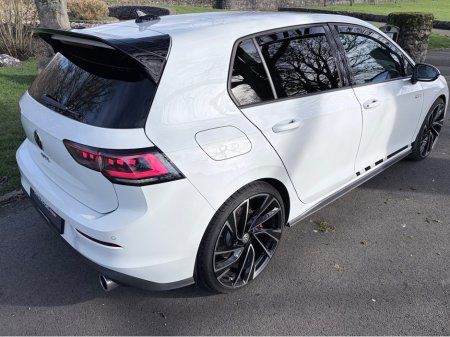 2025 Volkswagen Golf - thumbnail 5