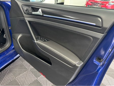 2019 Volkswagen Golf - thumbnail 9