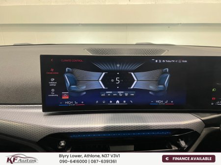 2025 BMW 3 Series - thumbnail 31