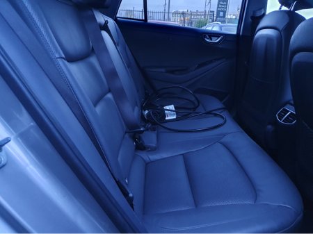 2021 Hyundai Ioniq PREMIUM AUTOMATIC FULLY ELECTRIC NCT 02/28 FINANCE AVAILABLE @ €58 PER WEEK FULL LEATHER/ HEATED SEATS/ SAT NAV/ TOUCH SCREEN MEDIA/ BLUETOOTH/ USB/ REVERSE CAMERA/ HISTORY CHECKED €12,950 thumbnail