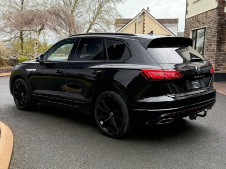 2021 Volkswagen Touareg - photo 5