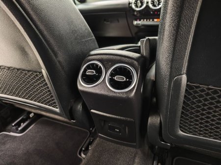 2022 Mercedes-Benz CLA Class - thumbnail 16