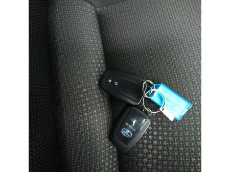 2022 Toyota Prius 1.8 Hybrid Luxury with Sat Navi & JBL €22,950 thumbnail