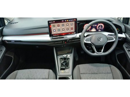 2025 Volkswagen Golf Edition 75 2.0TDI 116HP *PARK ASSIST, ANDROID AUTO/APPLE CARPLAY & MUCH MORE!* €35,995 thumbnail