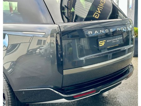 2023 Land Rover Range Rover - thumbnail 24