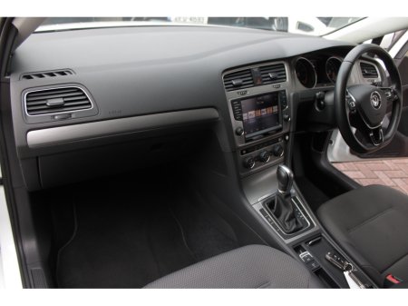 2016 Volkswagen Golf - thumbnail 20