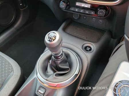 2025 Nissan Juke 1.0T PET 2WD SV Premium thumbnail