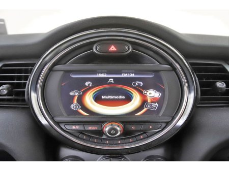 2015 MINI Hatch - thumbnail 19