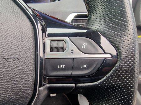 2019 Peugeot 5008 - thumbnail 18