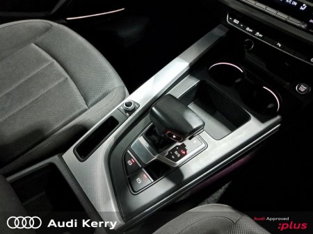 2021 Audi A4 A4 2.0 TDI 35 TECHNIK 163PS 4DR A €31,900 thumbnail