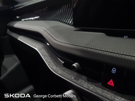 2026 Skoda Superb Combi Selection+ 1.5 TSI 204hp - Available for Immediate Delivery €57,055 thumbnail