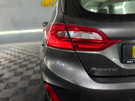 2018 Ford Fiesta 1.1L 85 PS Titanium €11,500 thumbnail