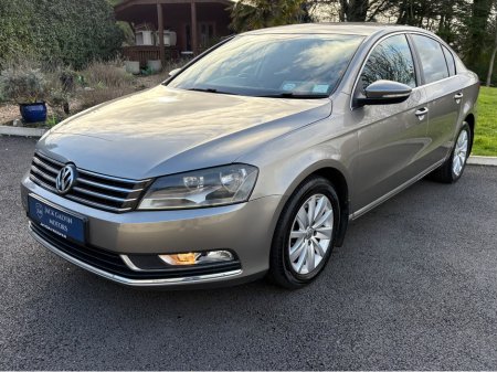 2012 Volkswagen Passat - thumbnail 18