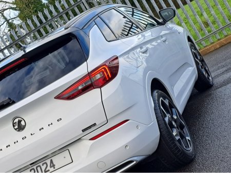 2024 Opel Grandland ULTIMATE 1.5TD 130BHP 8 SPEED AUTOMATIC **LEATHER/SUEDE INTERIOR** €34,950 thumbnail