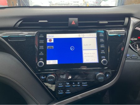 2020 Toyota Camry 2020 TOYOTA CAMRY X 2.5 AUTOMATIC / CRUISE CONTROL / REVERSE CAMERA AND MORE thumbnail