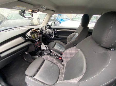 2016 MINI Cooper Manual/Cooper/1.5 Petrol €13,900 thumbnail