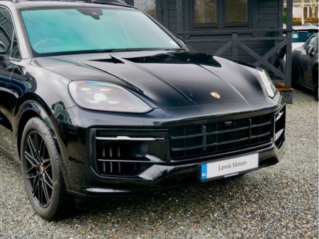 2025 Porsche Cayenne - thumbnail 7
