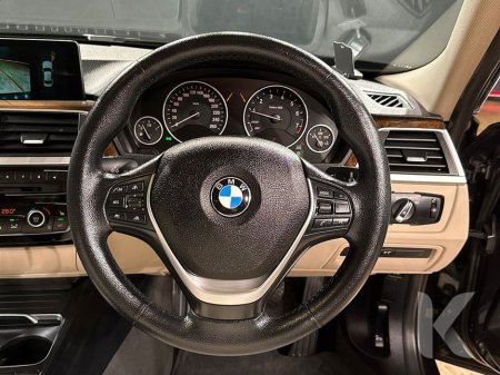2016 BMW 3 Series - thumbnail 14