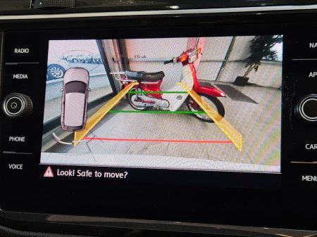 2020 Volkswagen Tiguan 2.0 TDI 150HP R-Line DSG thumbnail