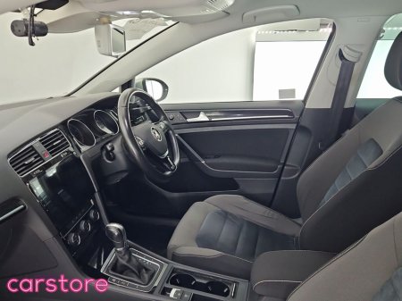 2016 Volkswagen Golf 1.2 TSI Auto thumbnail
