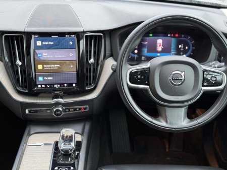 2021 Volvo XC60 B4 (197hp) AWD Inscription Momentum Auto €37,950 thumbnail