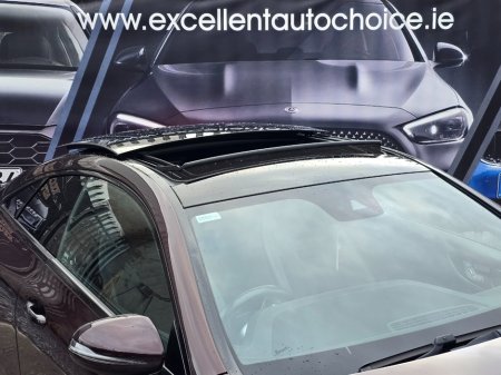 2019 Mercedes-Benz E Class - thumbnail 8