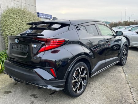 2020 Toyota C-HR SOL HYBRID AUTOMATIC 1.8 PETROL //HIGH SPEC//360 PARKING CAMERAS//HALF LEATHER HEATED SEATS//KEYLESS ENTRY// €22,950