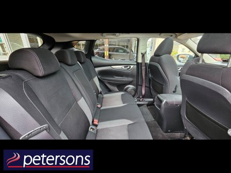 2018 Nissan Qashqai - thumbnail 13