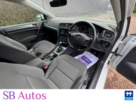 2017 Volkswagen Golf 172 Volkswagen Golf Comfortline 1.2 DSG €15,950 thumbnail