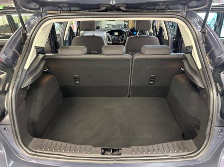 2014 Ford Focus - thumbnail 13