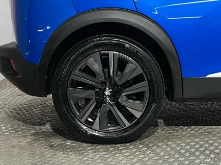 2023 Peugeot 2008 GT Premium EV 50kWh 136BHP - LOW MILEAGE - Reversing Camera - Sat Nav - Climate Control - Heated Seats - Cruise Control - Apple CarPlay/Android Auto €20,750 thumbnail