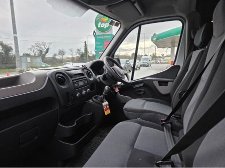 2016 Nissan NV400 L3 H2 FWD 125 CREWCAB 6 SEATS €12,950