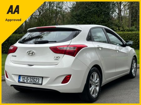 2012 Hyundai i30 - thumbnail 4