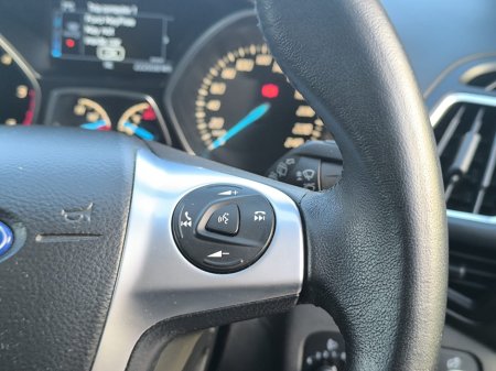 2016 Ford Kuga - thumbnail 15